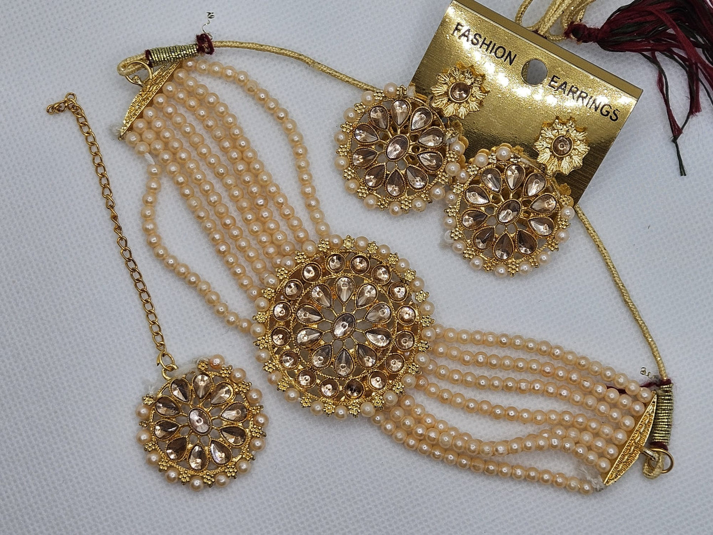 Asian Style Gold Finish Pearls Crystal Stones Choker Necklace Set