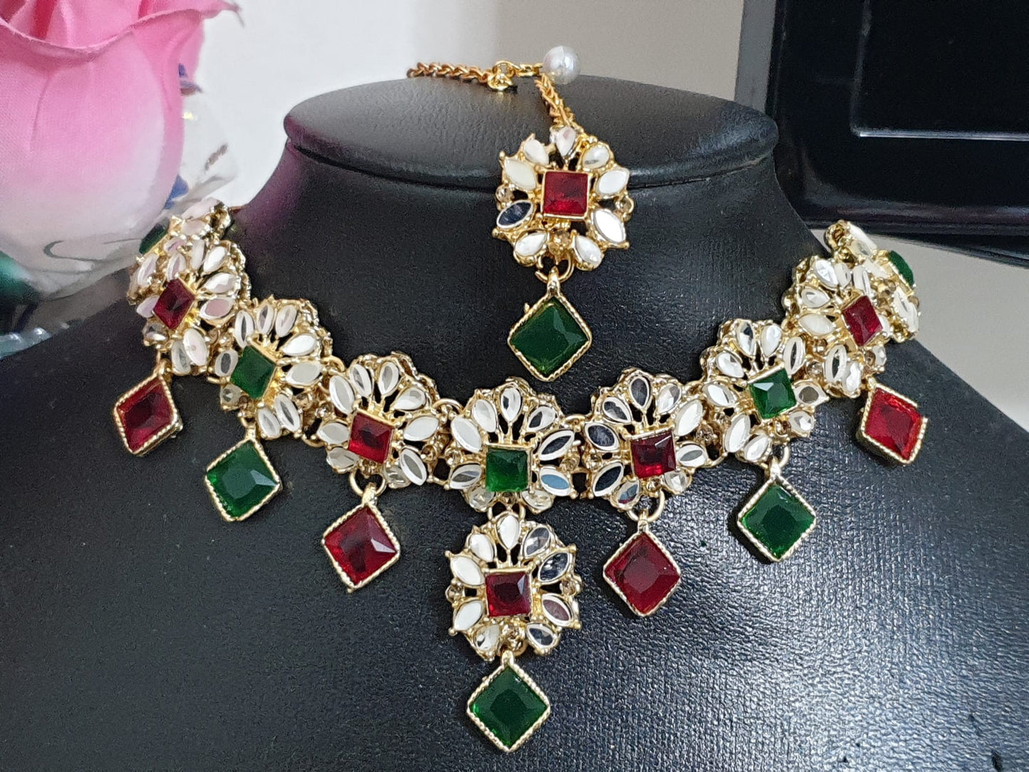 Sheesha Mirror Kundan Jewellery Set With Multicolour Stones Mehndi