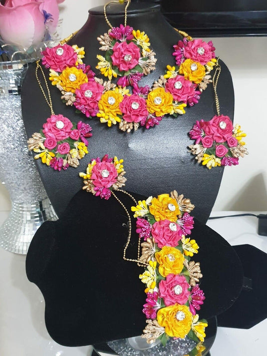 Artificial Mehndi Flower Jewelry Set For Haldi Dholki Mehndi Parties