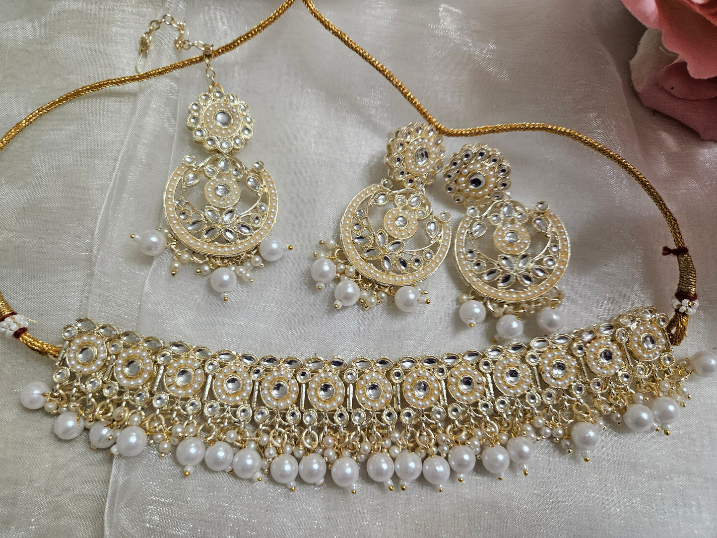 Light Gold Finish Pearls And Stones Choker Set With Tikka