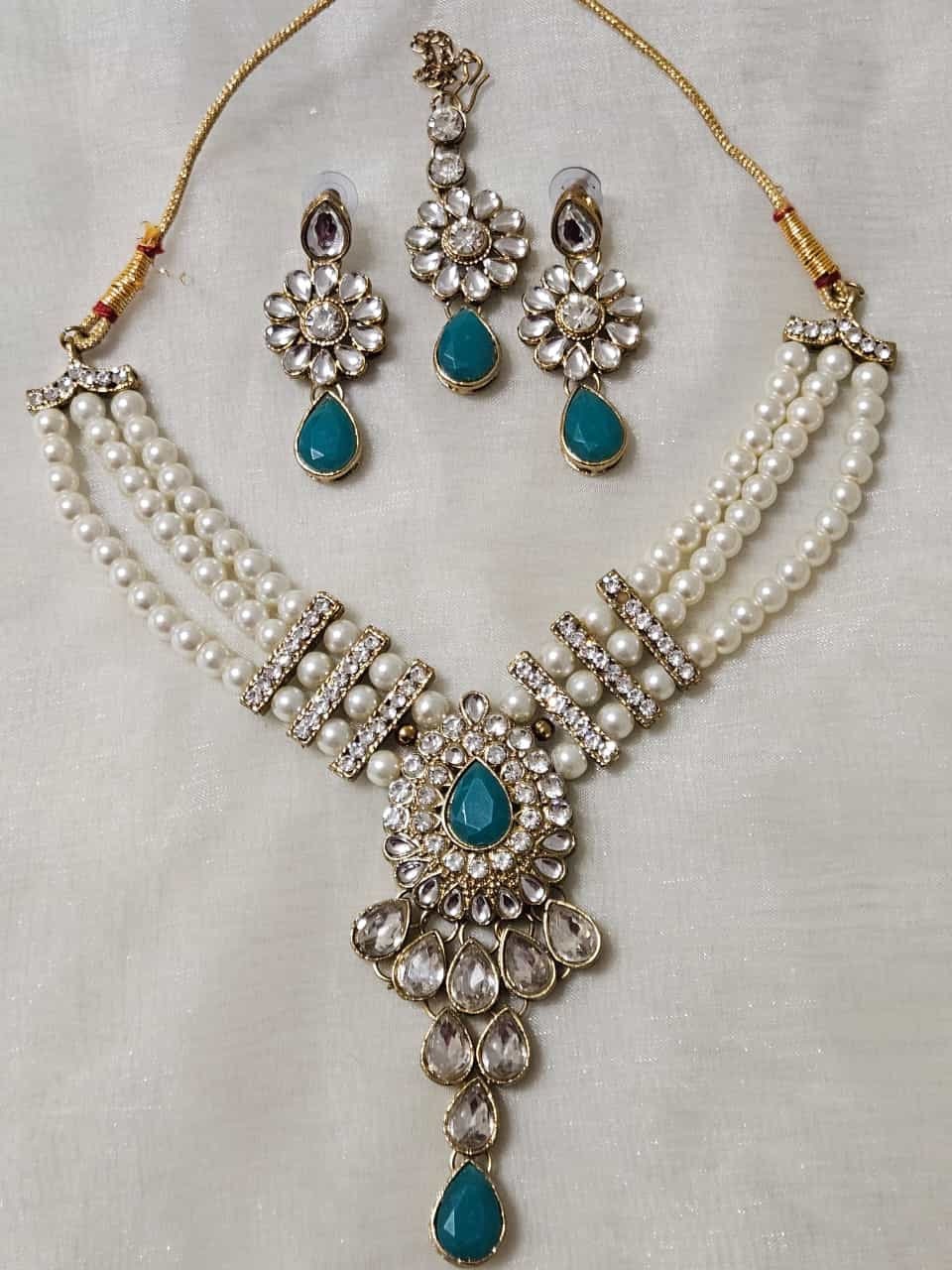 Indian Style White Finish Crystal Stone Choker Necklace Sets