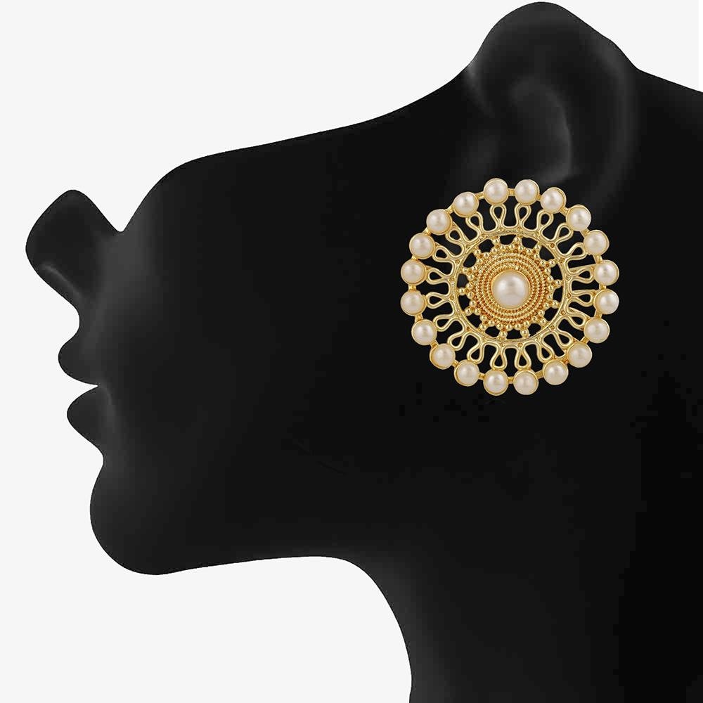 Gold Base White Kundan Big Circular Stud Earrings