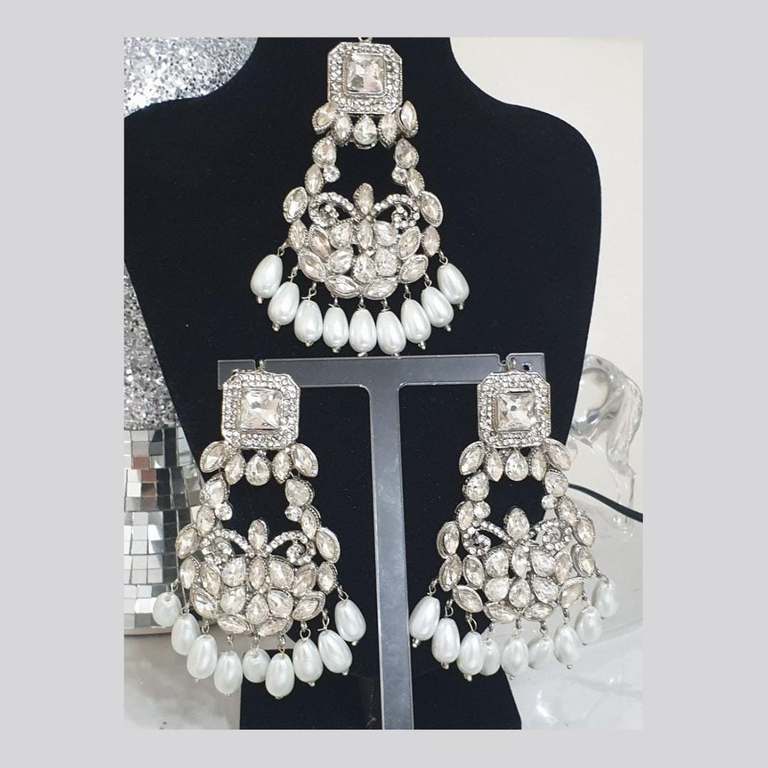 Desi Style Kundan With Crystals Pearls Earings With Tikka