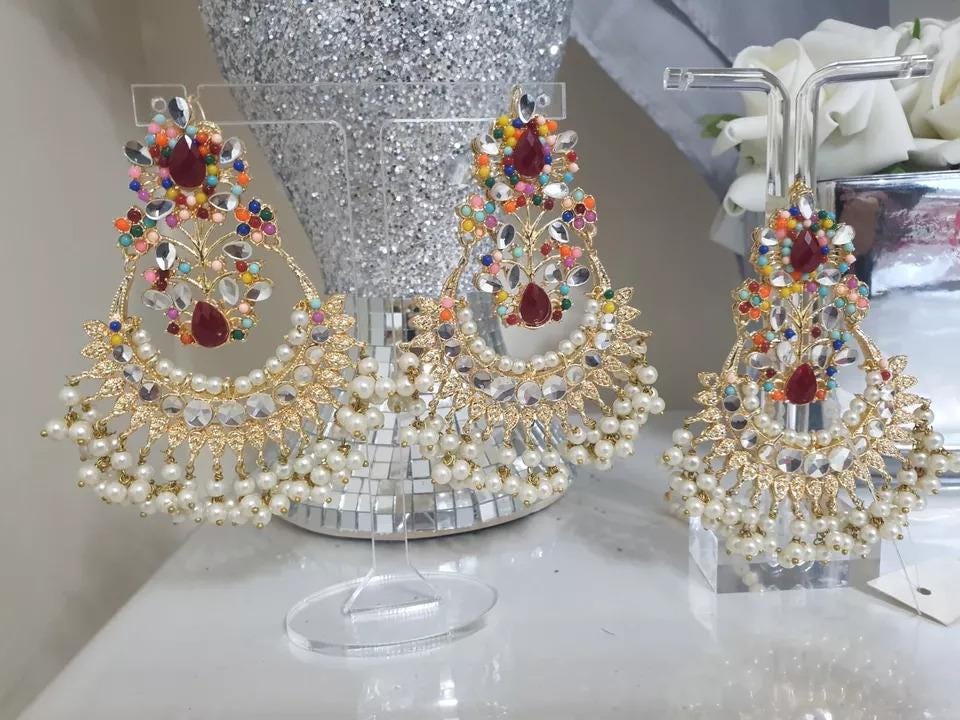 Indian Jewellery style, Dangler Earrings Set Maangtikka